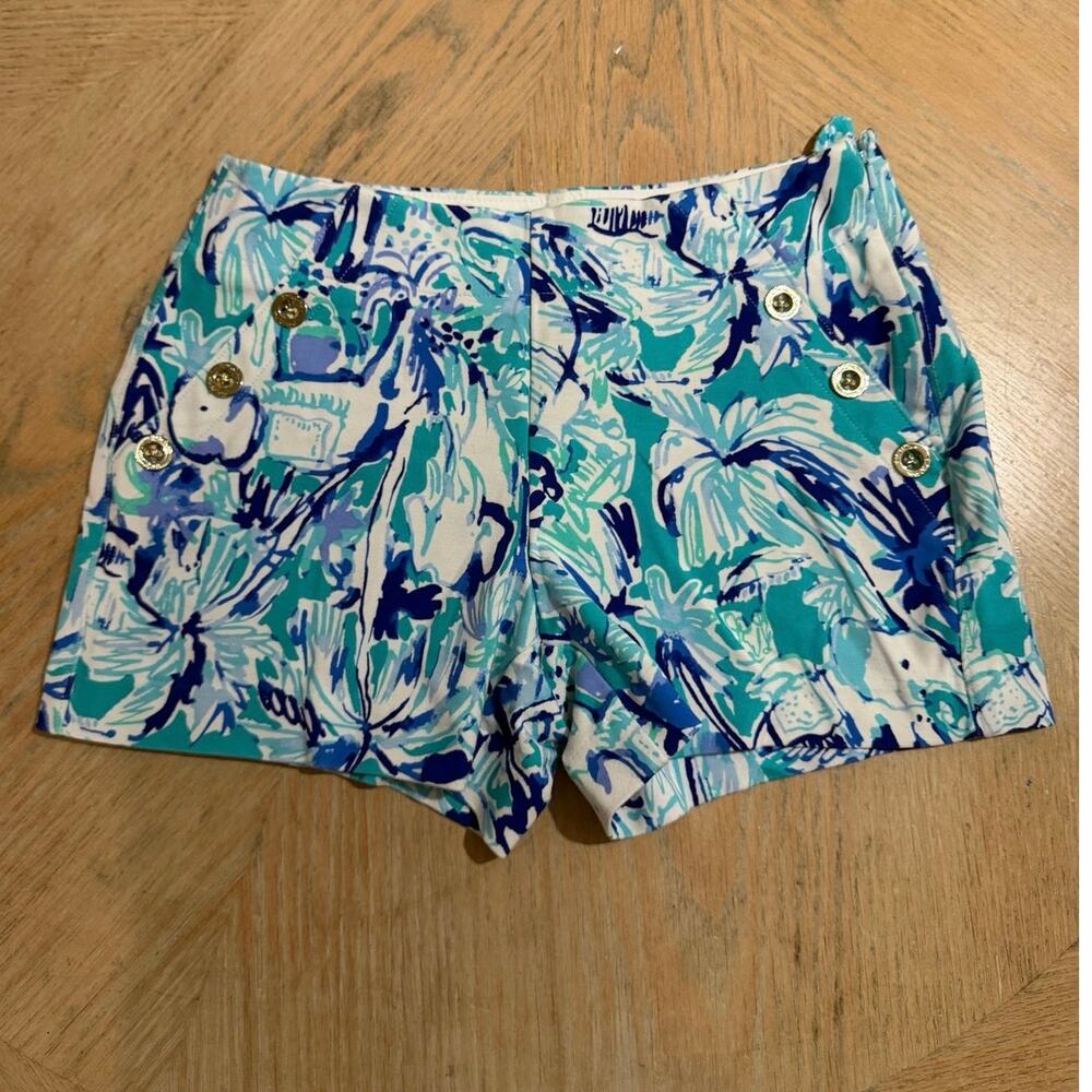 Lilly Pulitzer Marina Knit Shorts in the turquoise Elephant Appeal print size 2